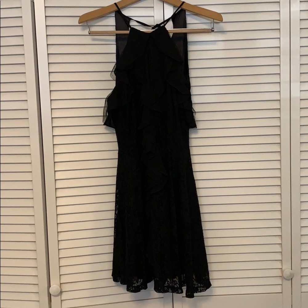 Dress - Picture 2 of 4